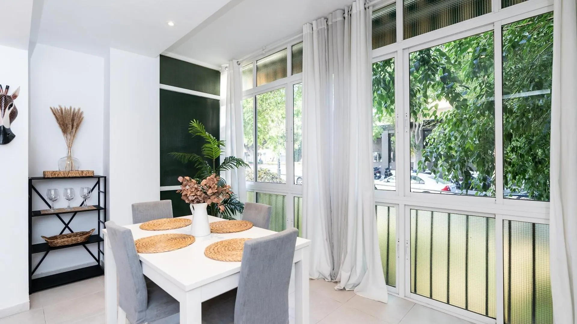 Balmoral Suite Apartment Marbella
