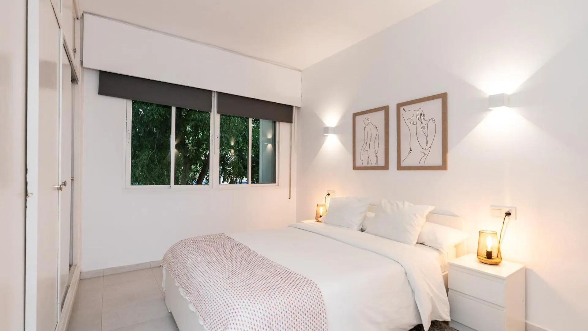 Balmoral Suite Apartment マルベーリャ 0*,  スペイン